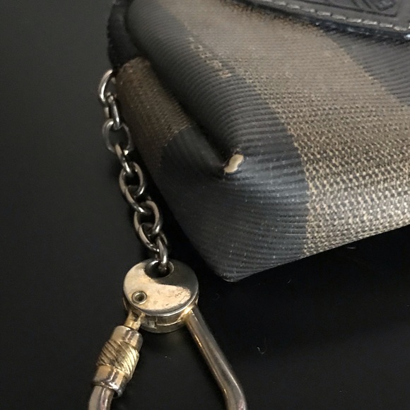 ♥️SOLD♥️Rare Fendi Penguin Coin Purse - Picture 6 of 8